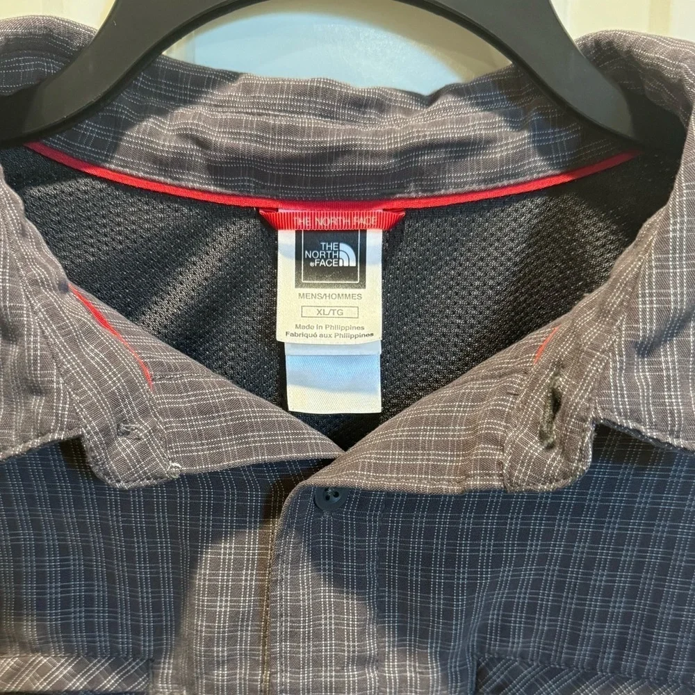 North Face Men’s Plaid Button-Up Shirt